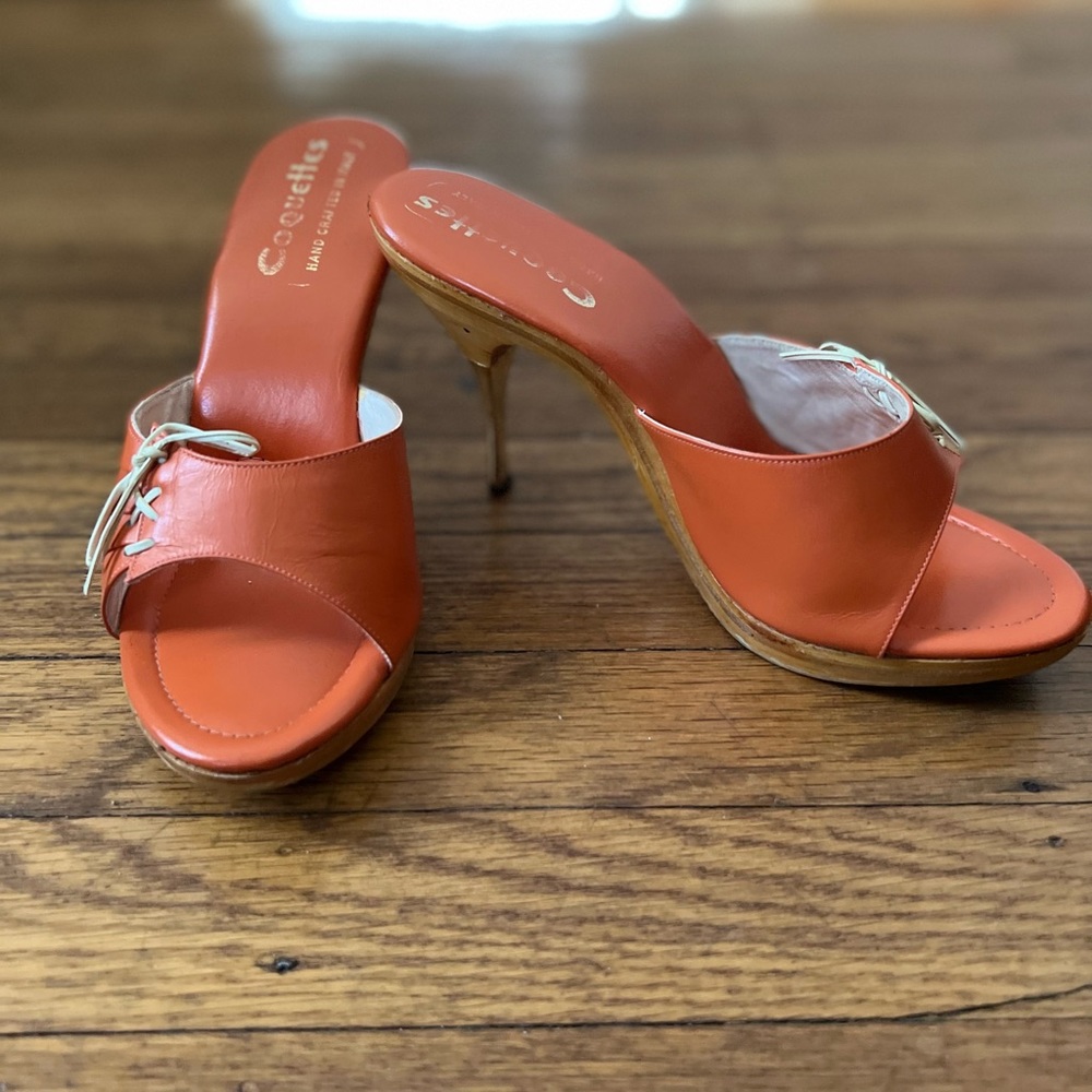 Pristine Polly of California Mules